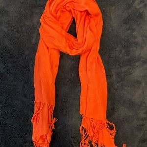 Orange scarf 🧡